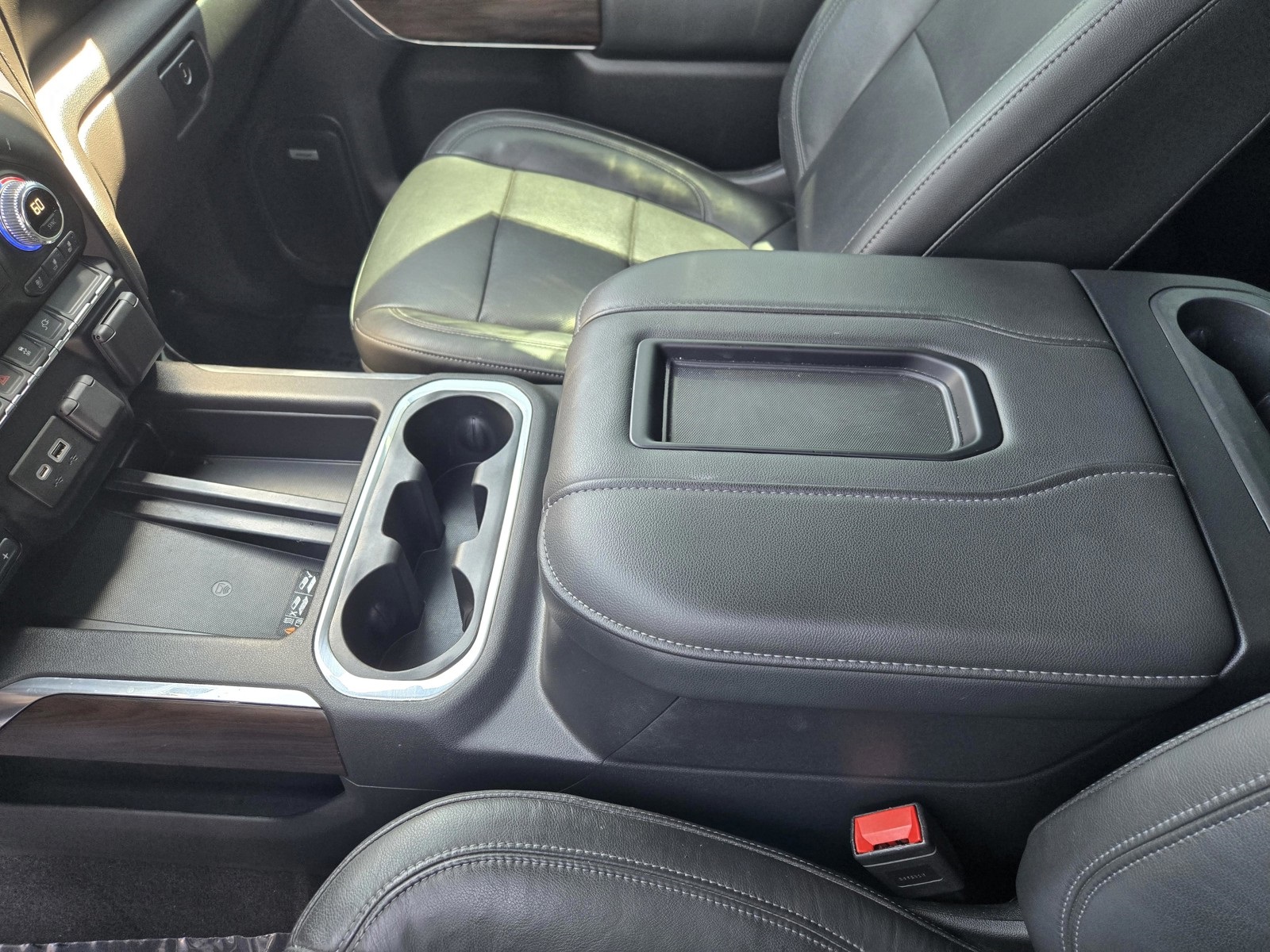 2020 Gmc Sierra 1500 SLT photo 24