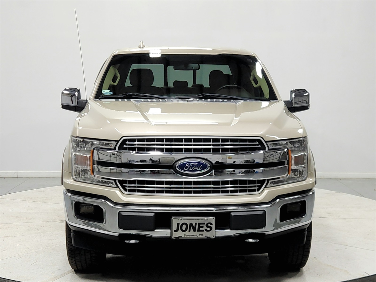 2018 Ford F-150 Lariat photo 2