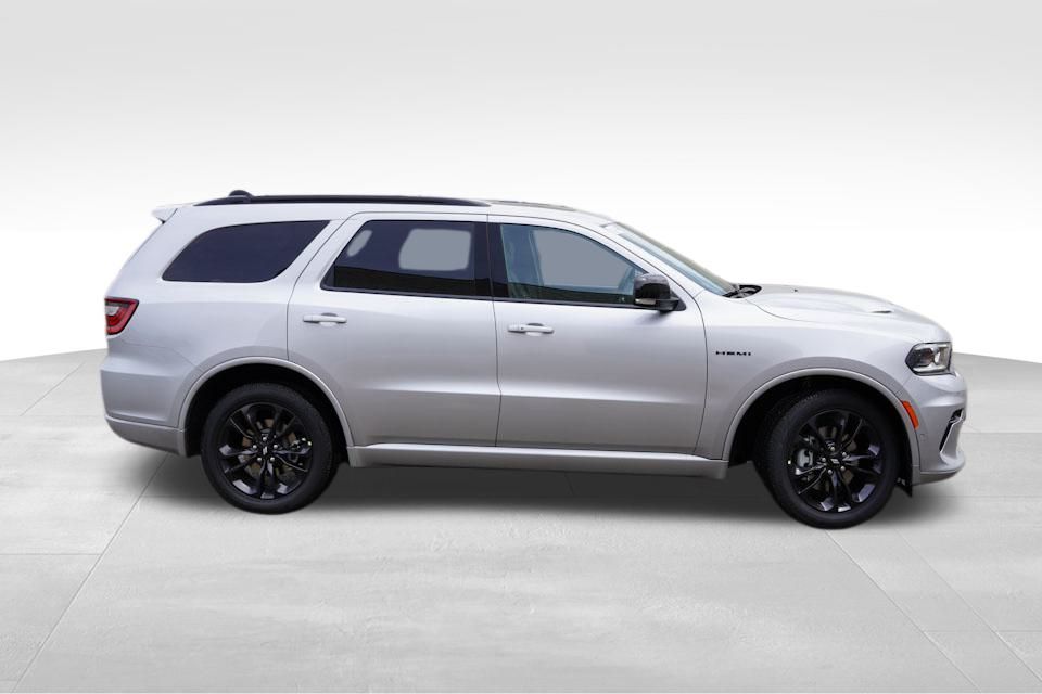 2025 Dodge Durango R/T Plus photo 2
