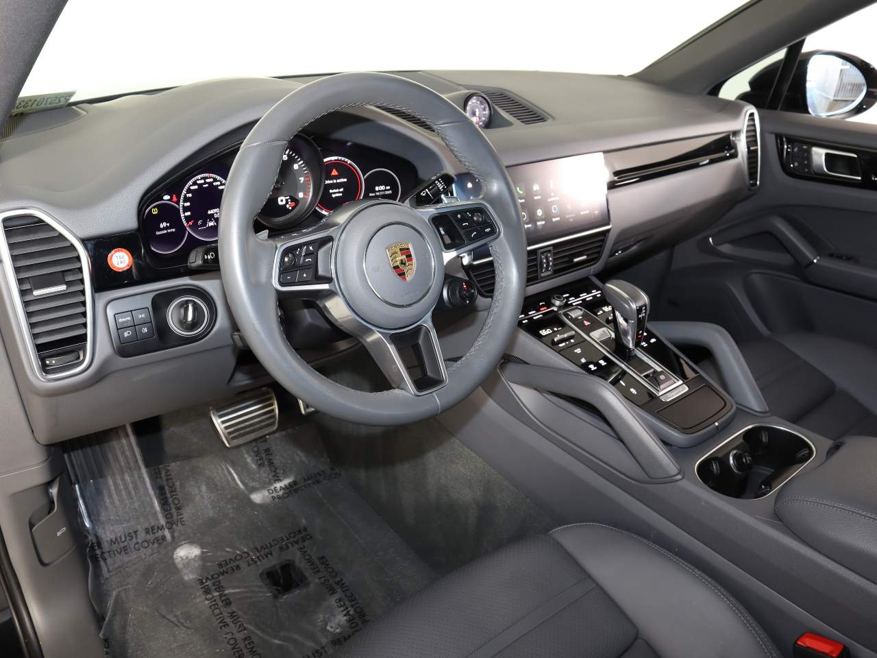 2022 Porsche Cayenne S Coupe photo 2