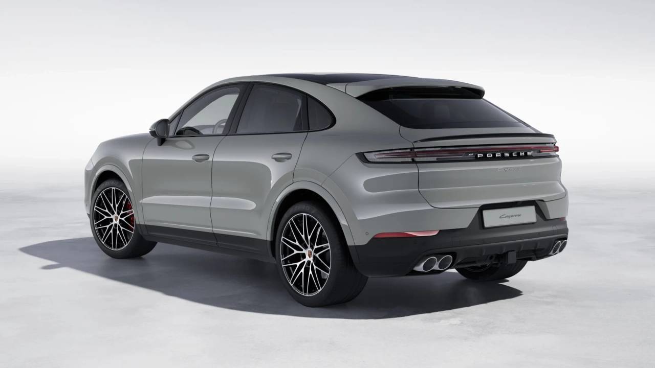 2026 Porsche Cayenne Coupe S photo 3