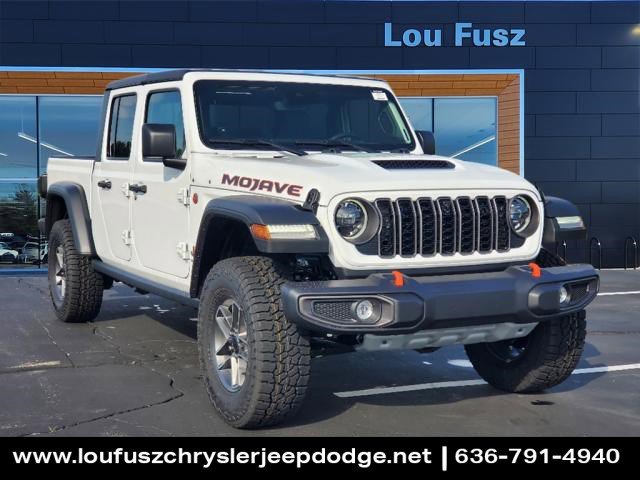 New 2024 Jeep Gladiator Mojave Crew Cab Pickup in St. Louis 