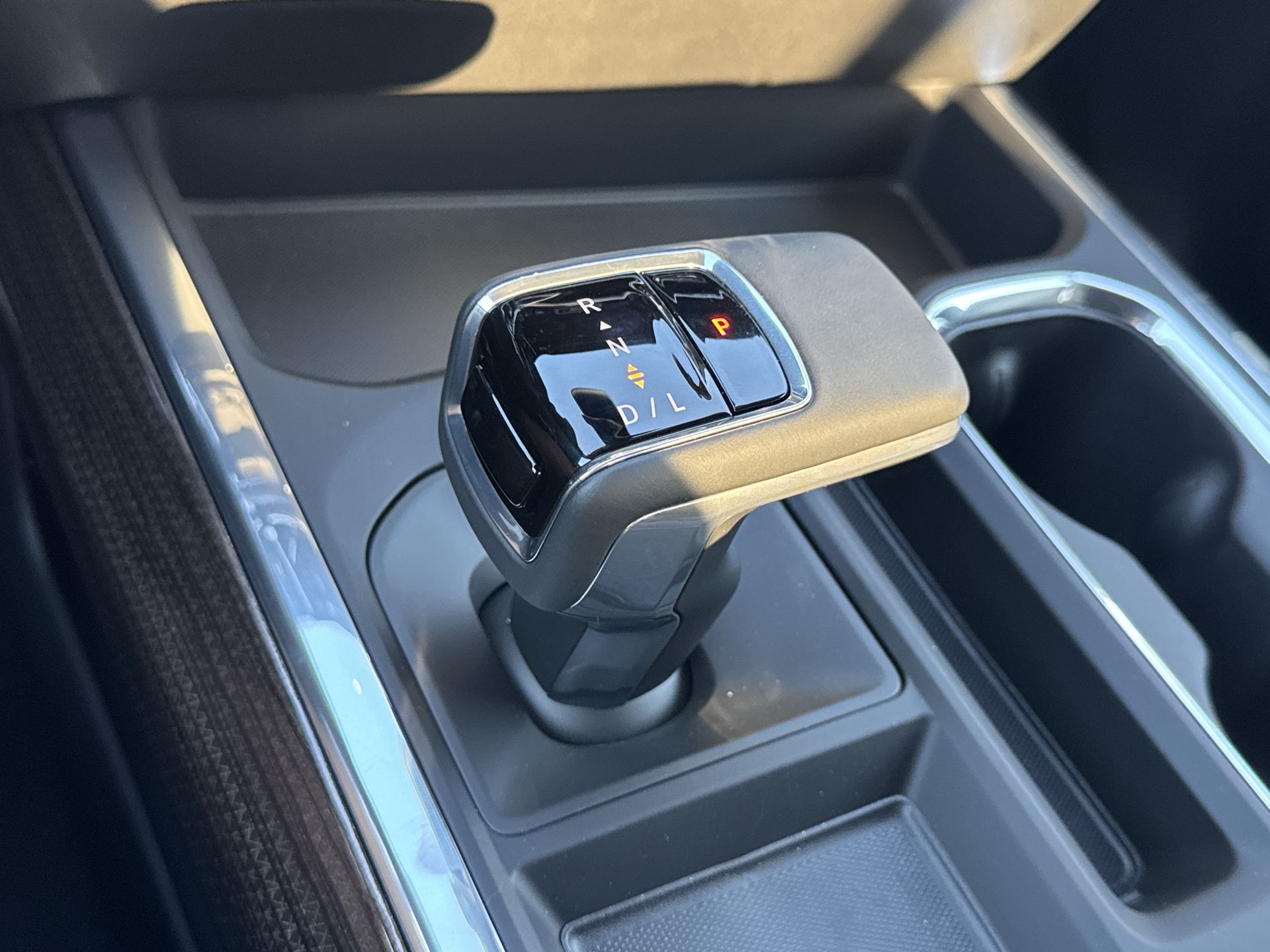 2026 Chevrolet Silverado 1500 RST photo 14