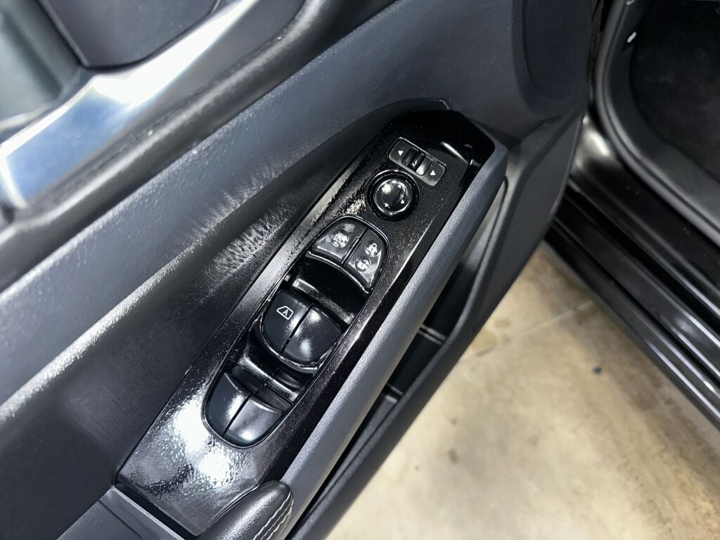2023 Nissan Altima 2.5 SV photo 5