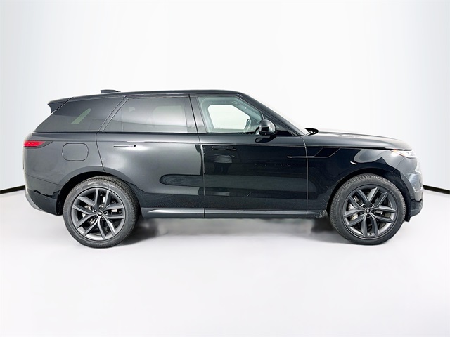 2025 Land Rover Range Rover Sport SE photo 4