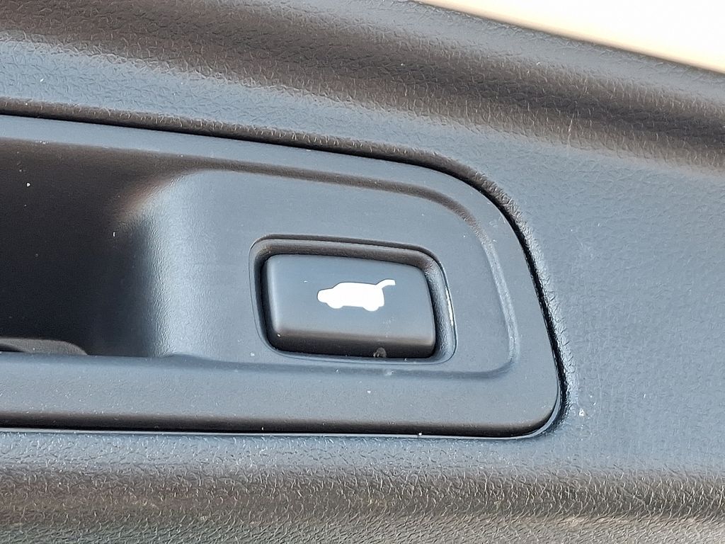2018 Honda Pilot EX-L photo 31