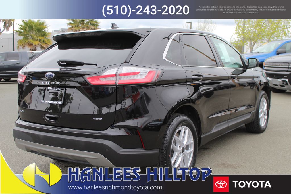 2024 Ford Edge SEL photo 5