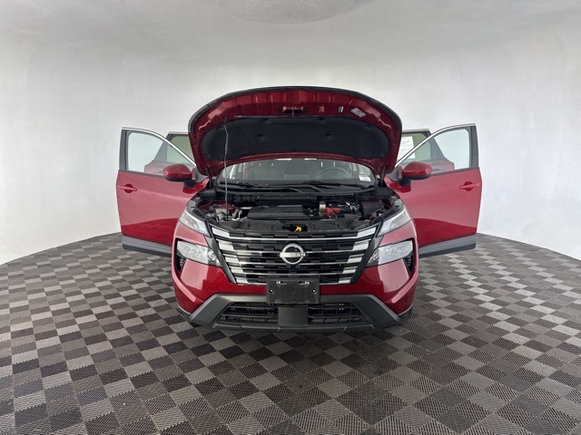 2024 Nissan Rogue SV photo 17