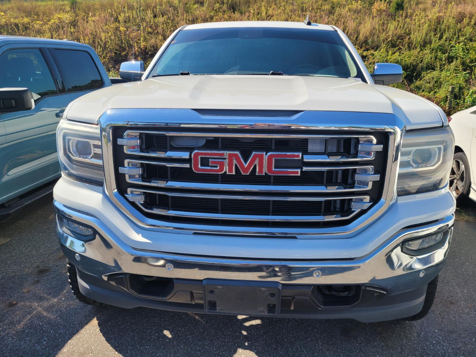 2016 Gmc Sierra 1500 SLT photo 2