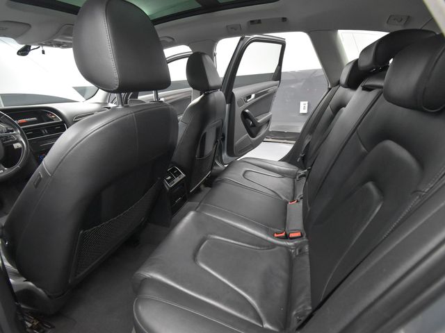 2010 Audi A4 2.0T Avant Premium Plus Quattro photo 30