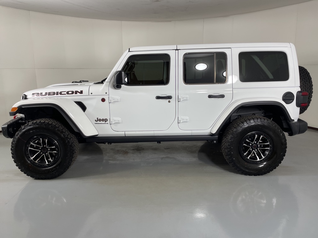2025 Jeep Wrangler Rubicon X photo 5