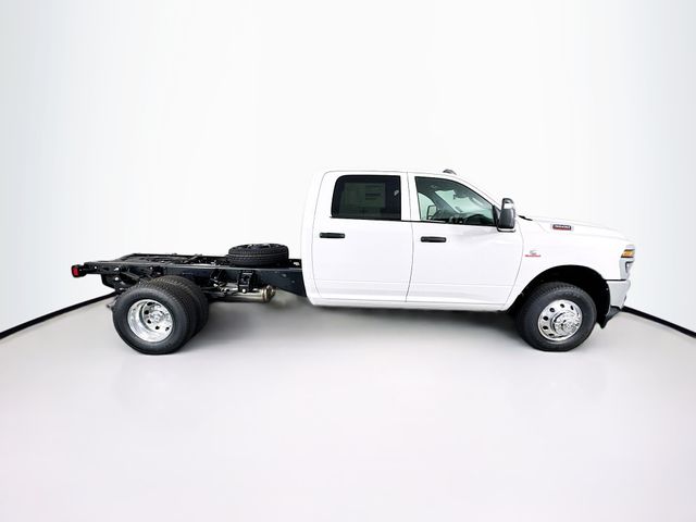 2025 Ram 3500 Tradesman photo 7
