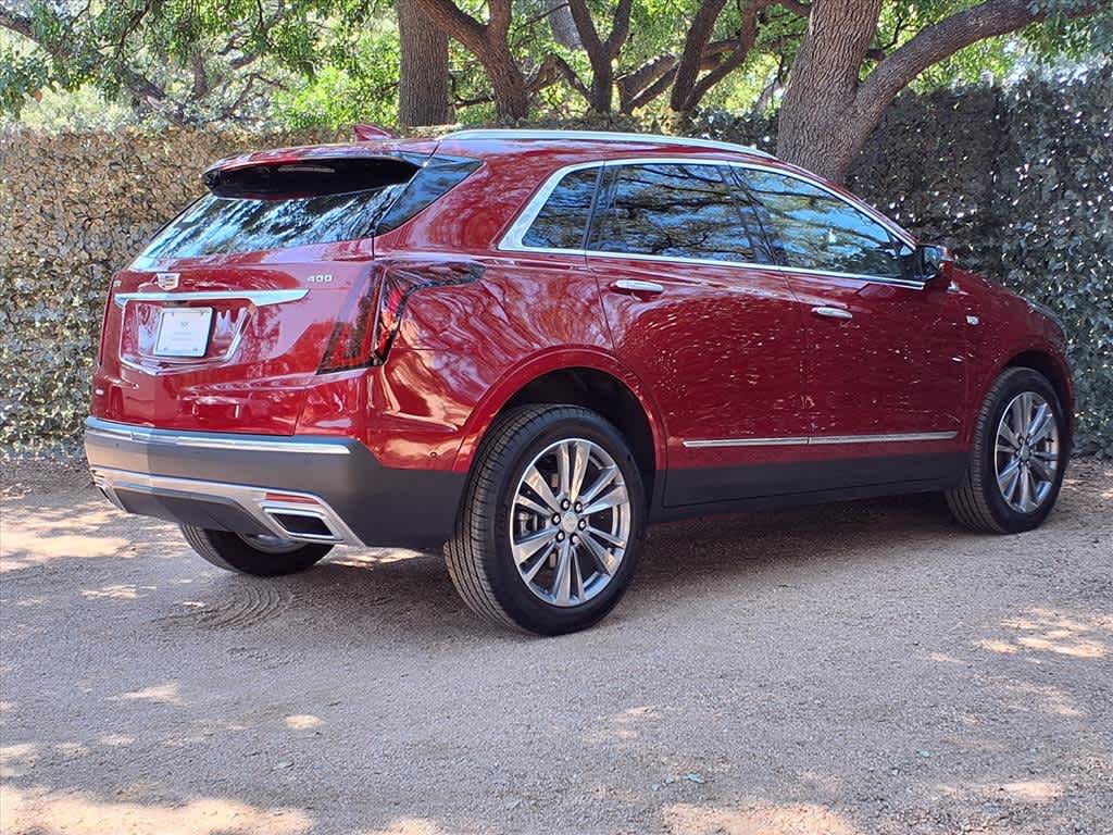 2025 Cadillac XT5 Premium Luxury photo 5