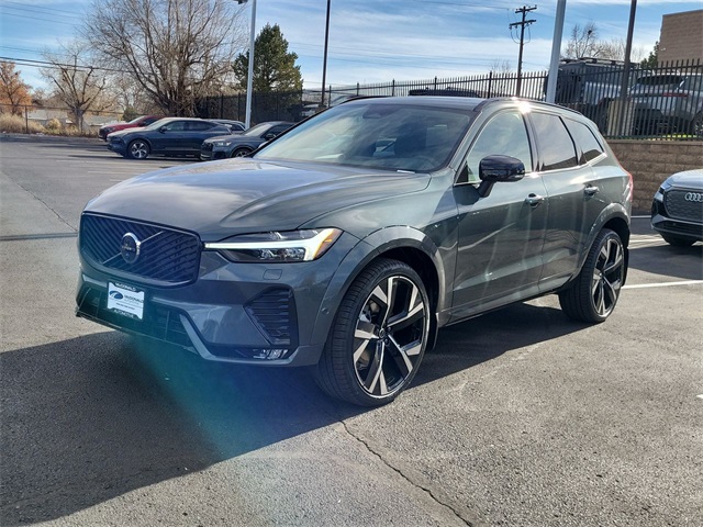 2026 Volvo XC60 Ultra's photo