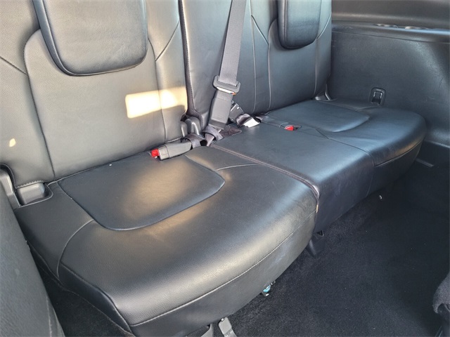 2023 Nissan Armada SL photo 12