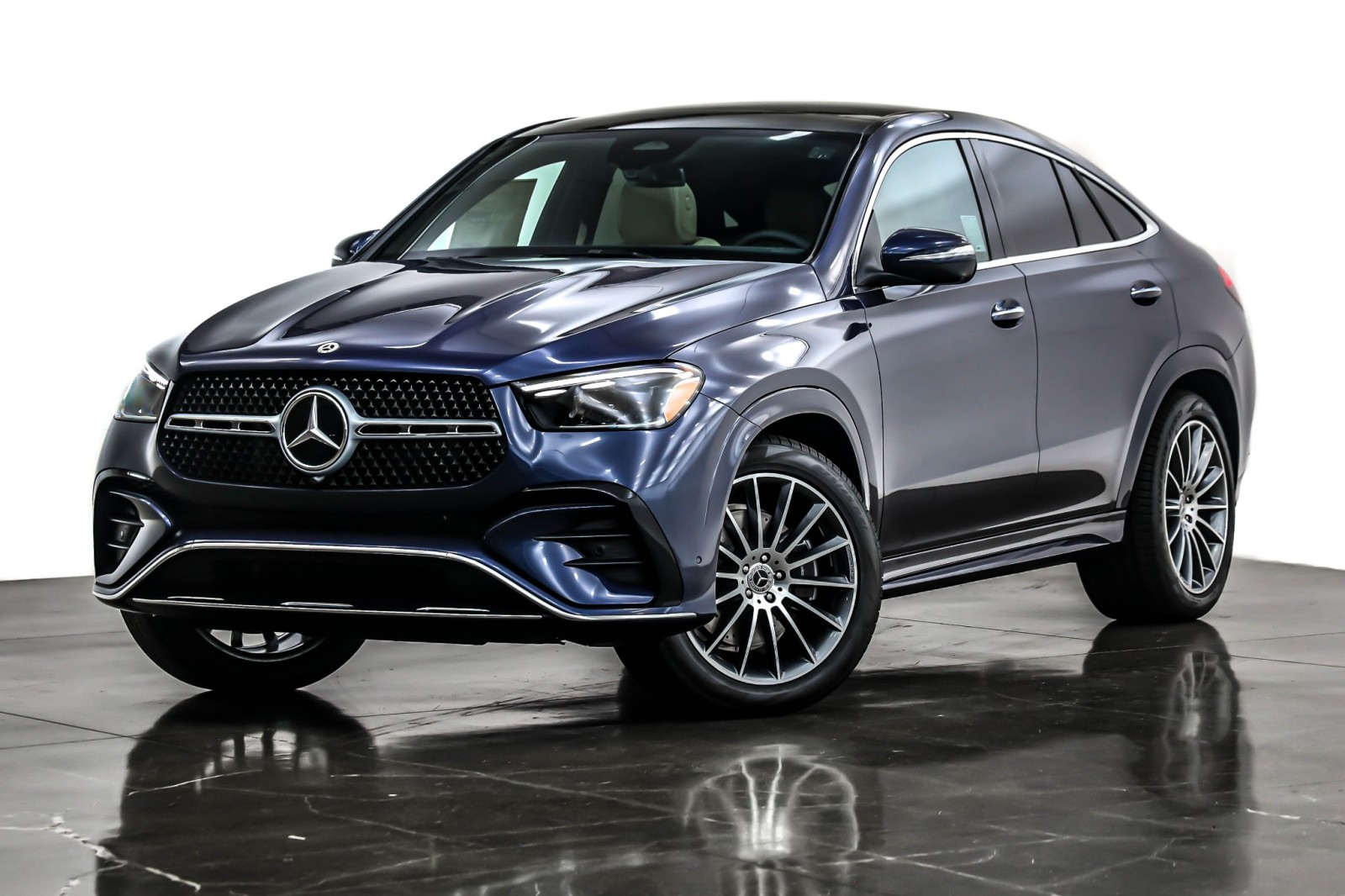 2026 Mercedes-Benz GLE Coupe GLE450's photo