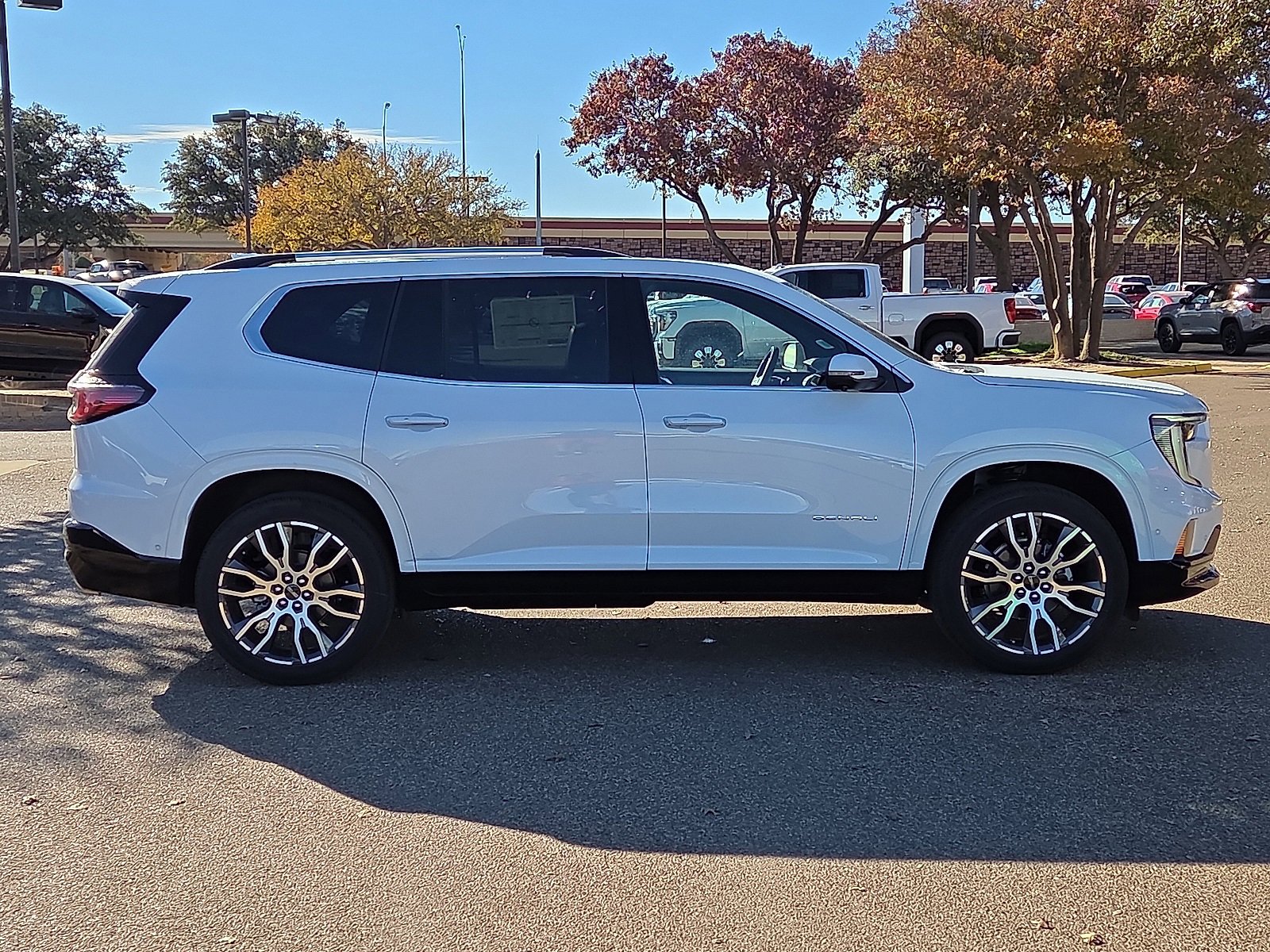 2026 Gmc Acadia Denali photo 4