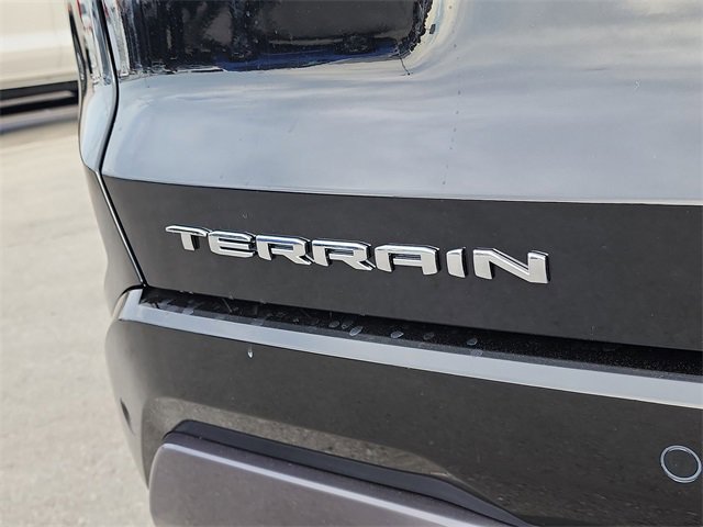 2026 Gmc Terrain AT4 photo 3