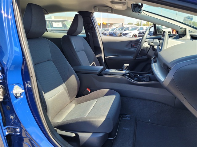 2024 Toyota Prius LE photo 15