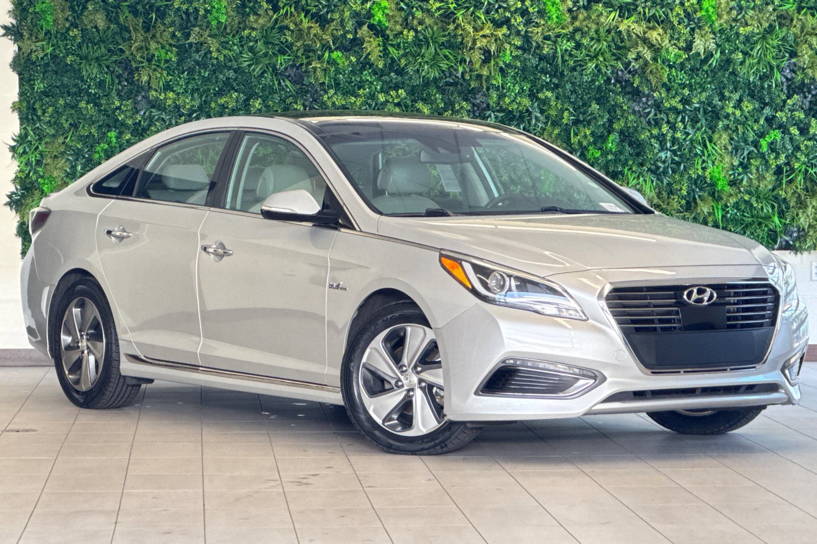 2017 Hyundai Sonata Hybrid