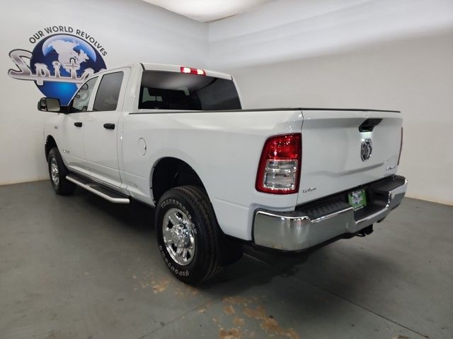 2022 Ram 2500 Tradesman photo 4