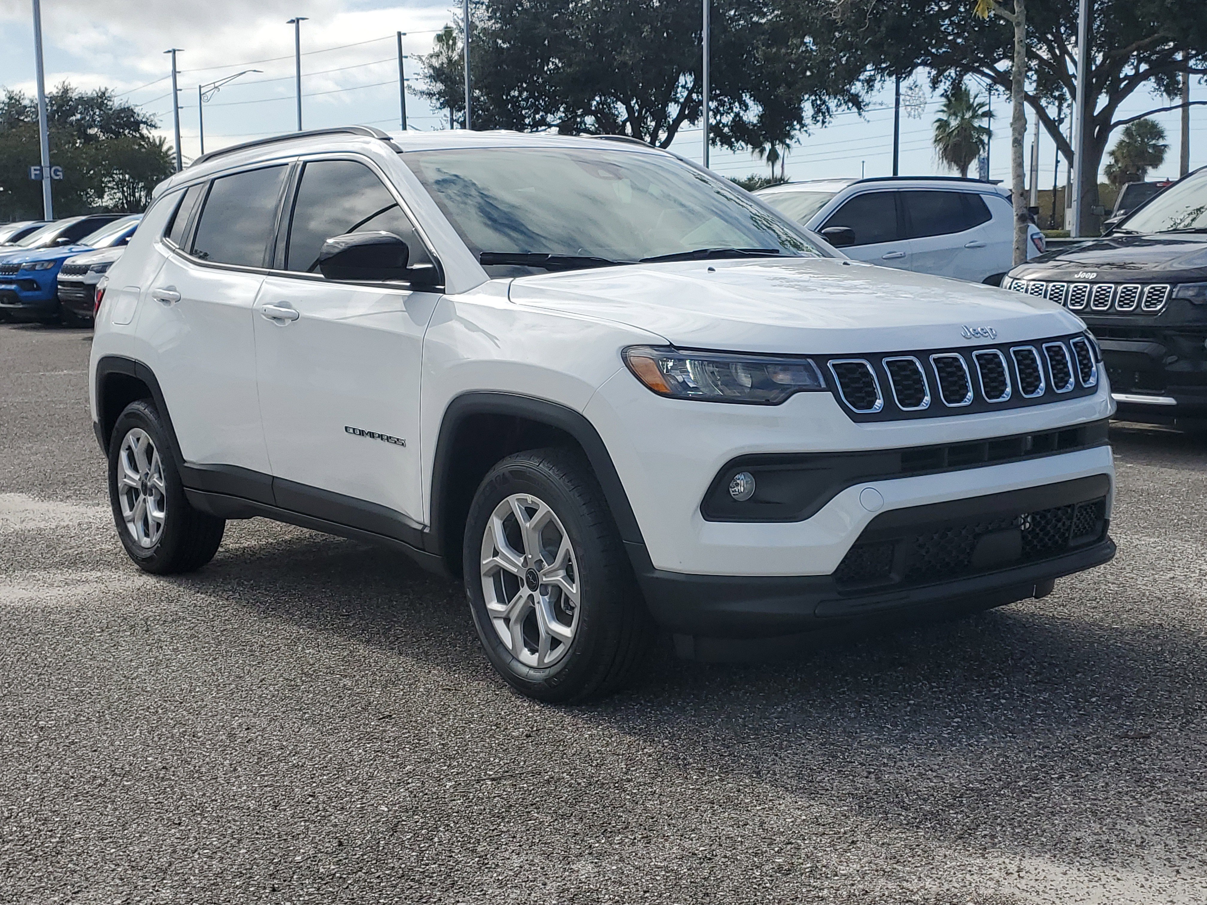 2026 Jeep Compass Latitude's photo