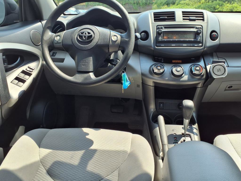 2012 Toyota RAV4 Base photo 3