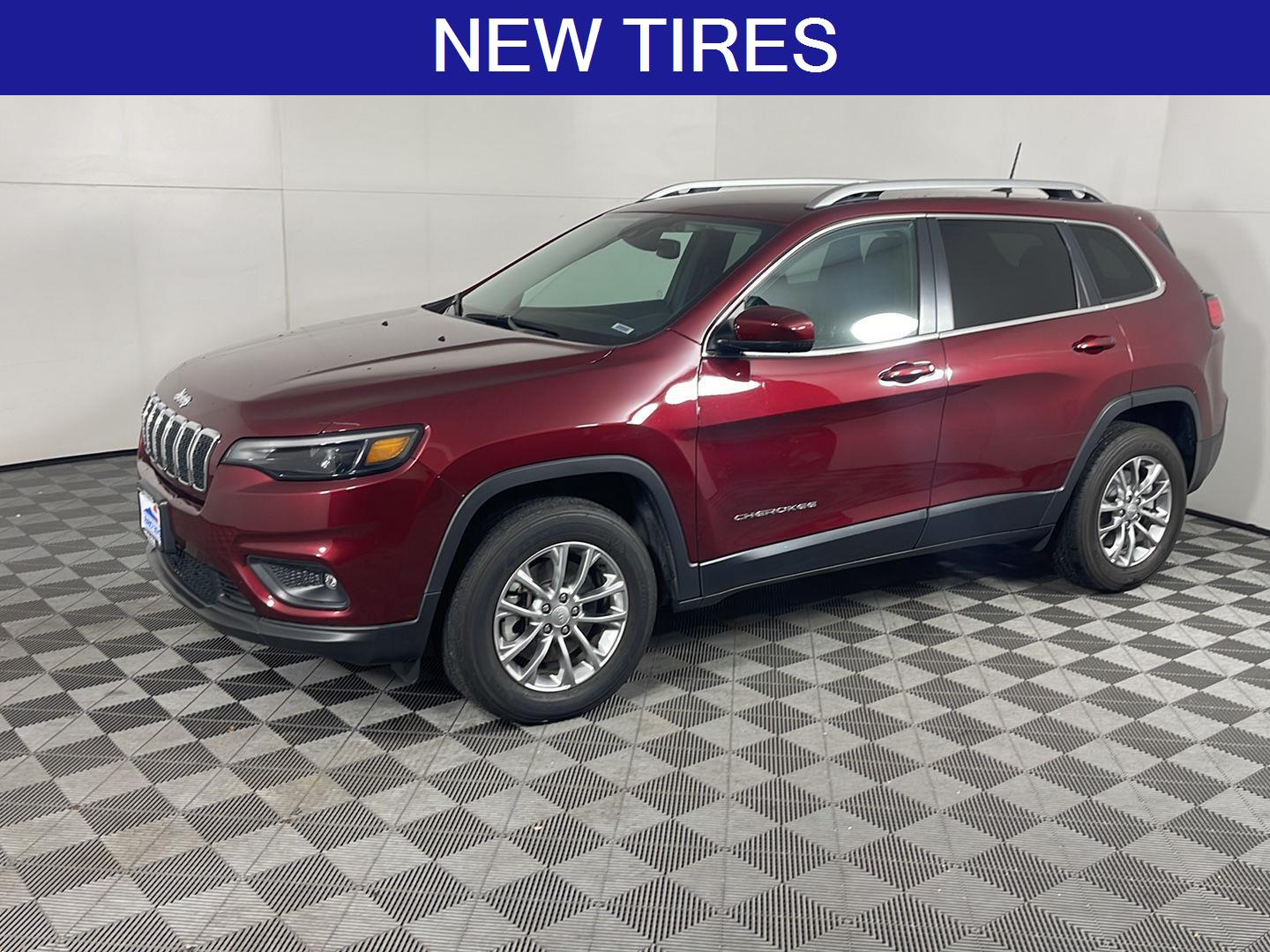 2021 Jeep Cherokee Latitude Lux's photo