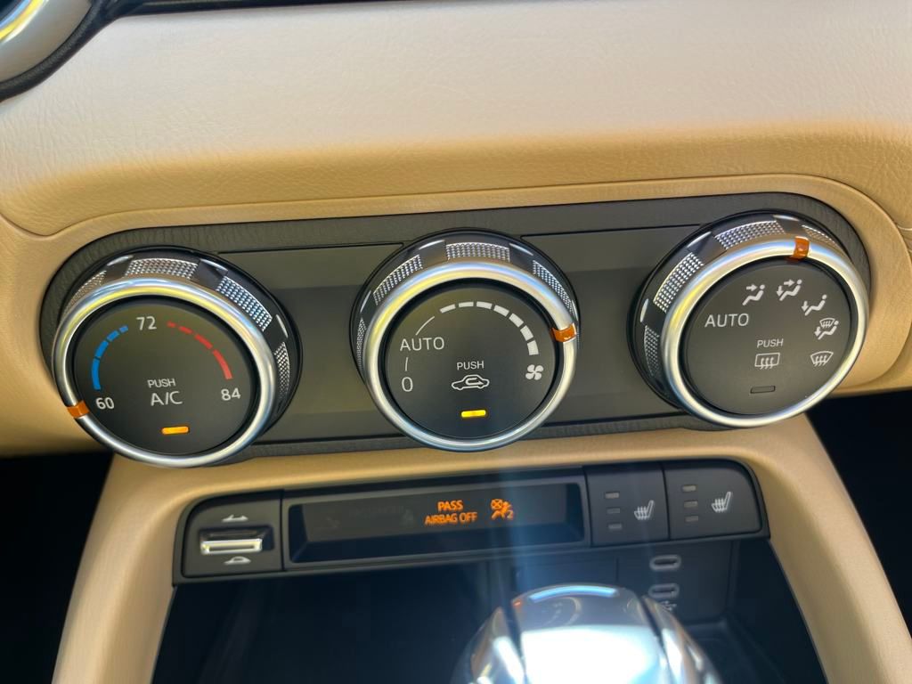 2024 Mazda MX-5 Miata Miata RF Grand Touring photo 22