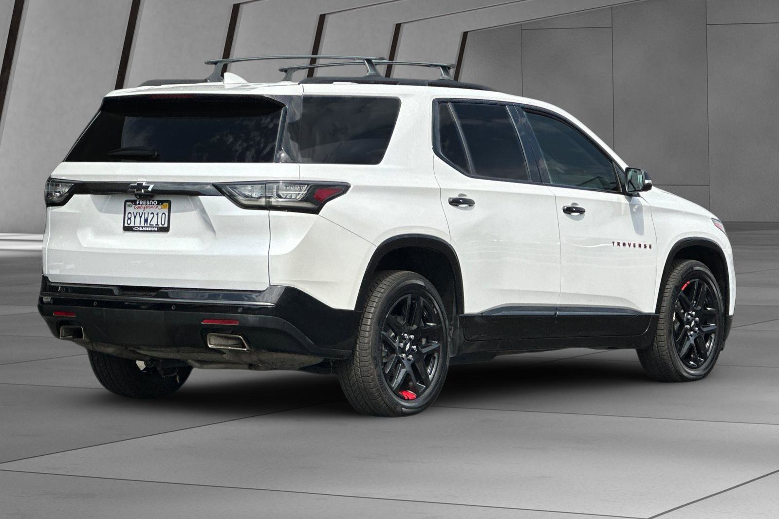 2021 Chevrolet Traverse Premier photo 3