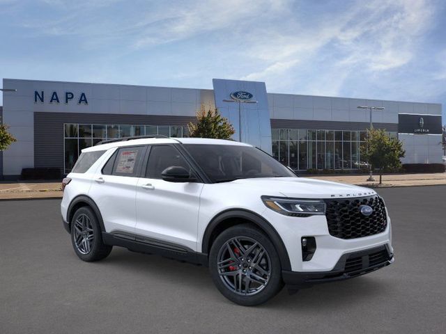 2025 Ford Explorer ST photo 7
