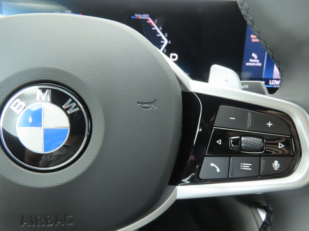 2025 Bmw 230i photo 12