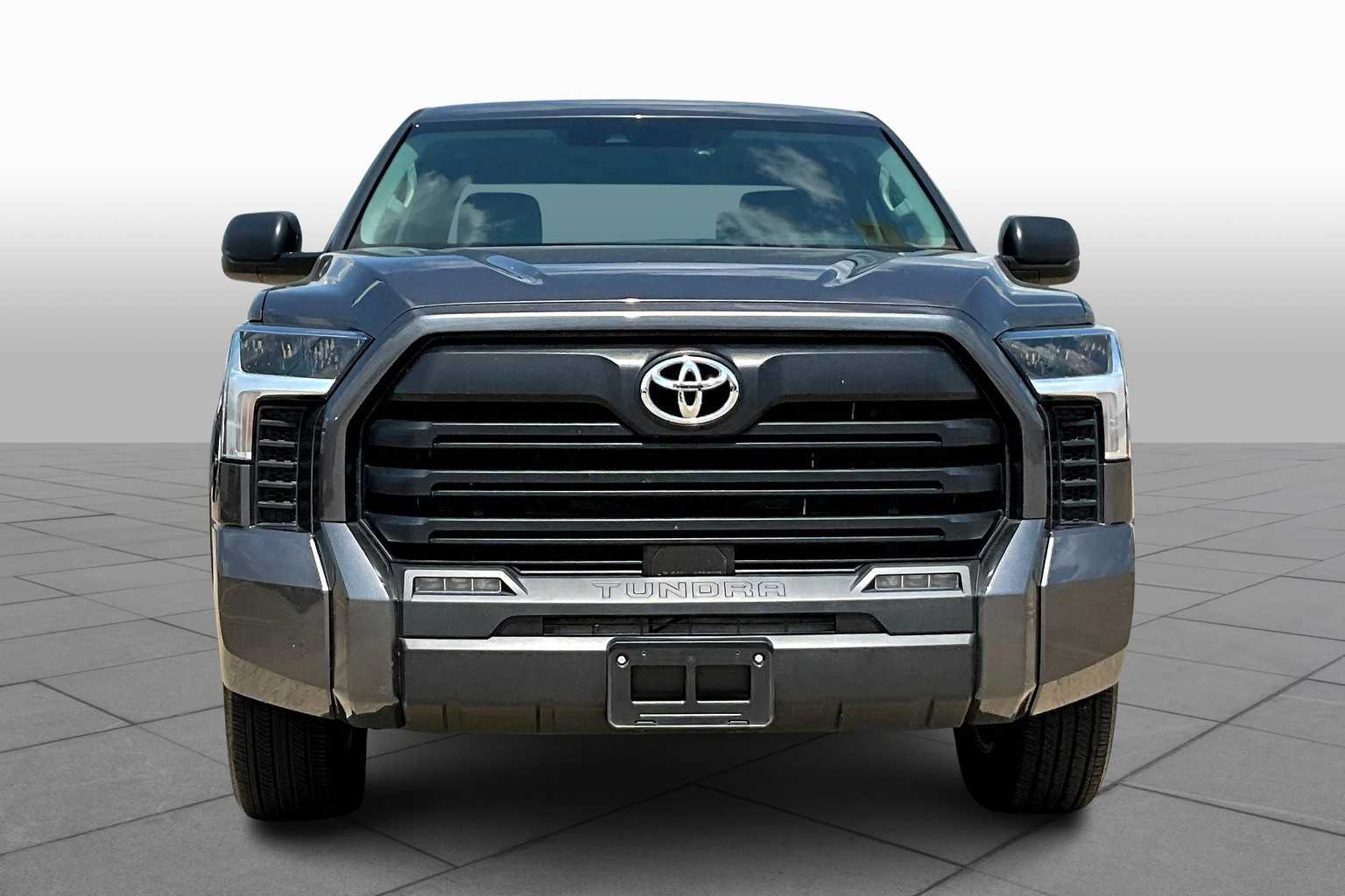 2024 Toyota Tundra SR5 photo 3