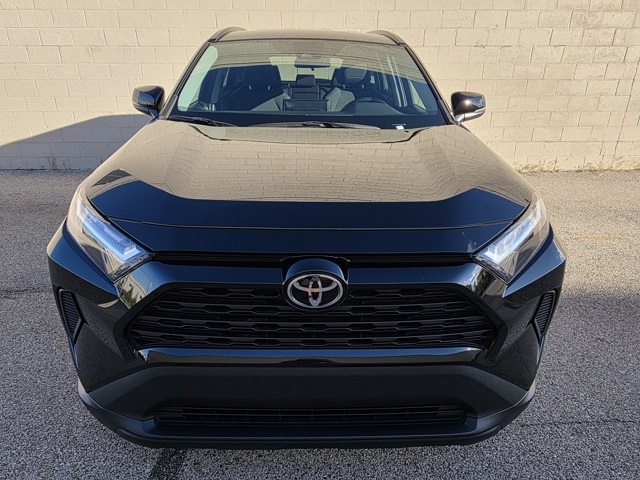 2022 Toyota RAV4 XLE photo 7