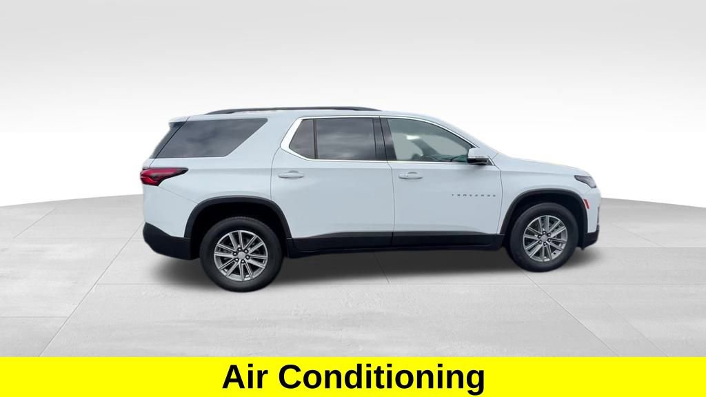 2023 Chevrolet Traverse Cloth photo 4