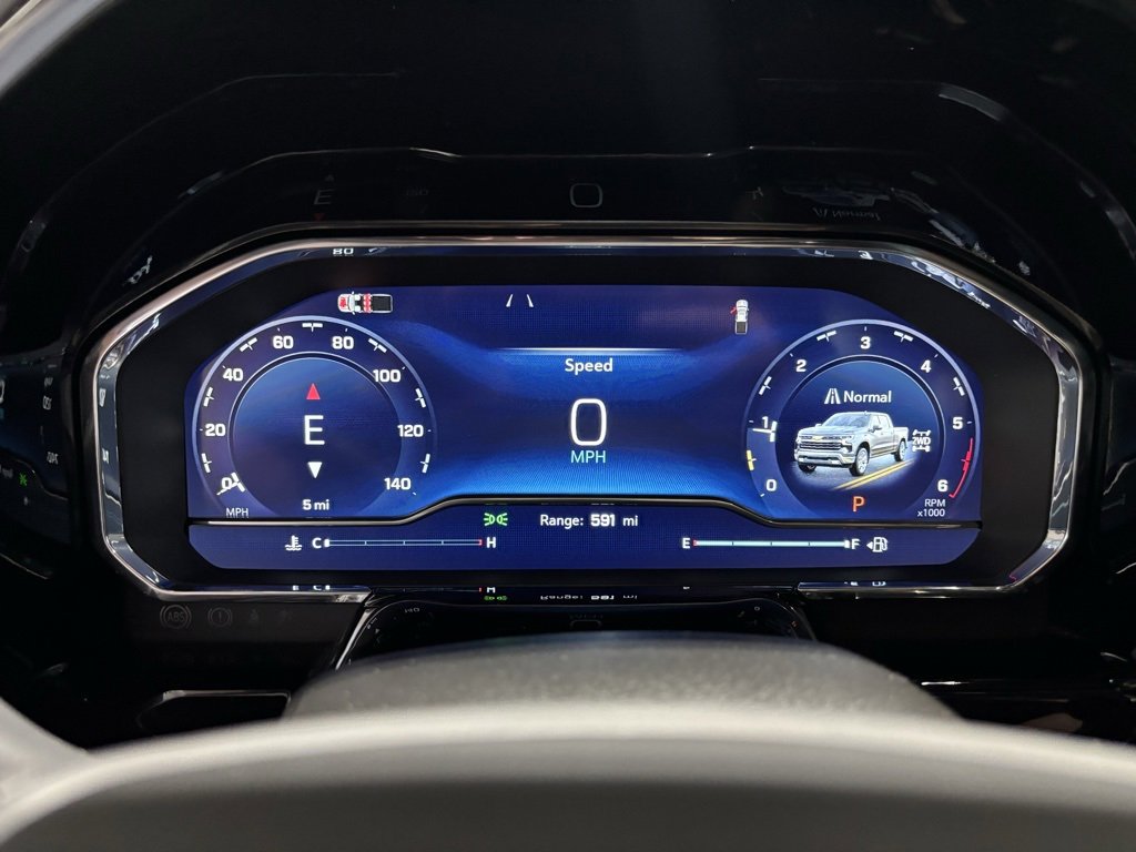 2025 Chevrolet Silverado 1500 LTZ photo 12