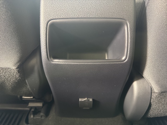 2022 Toyota Corolla LE photo 13