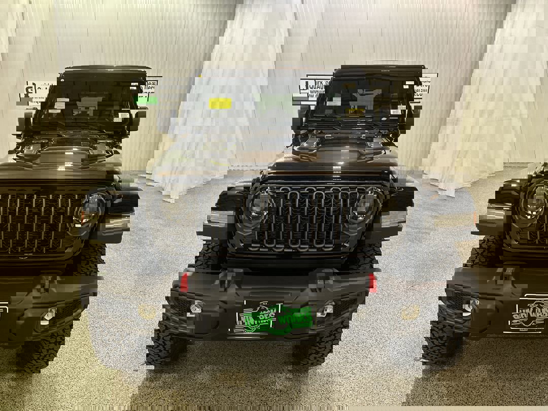 2026 Jeep Wrangler Rubicon photo 2