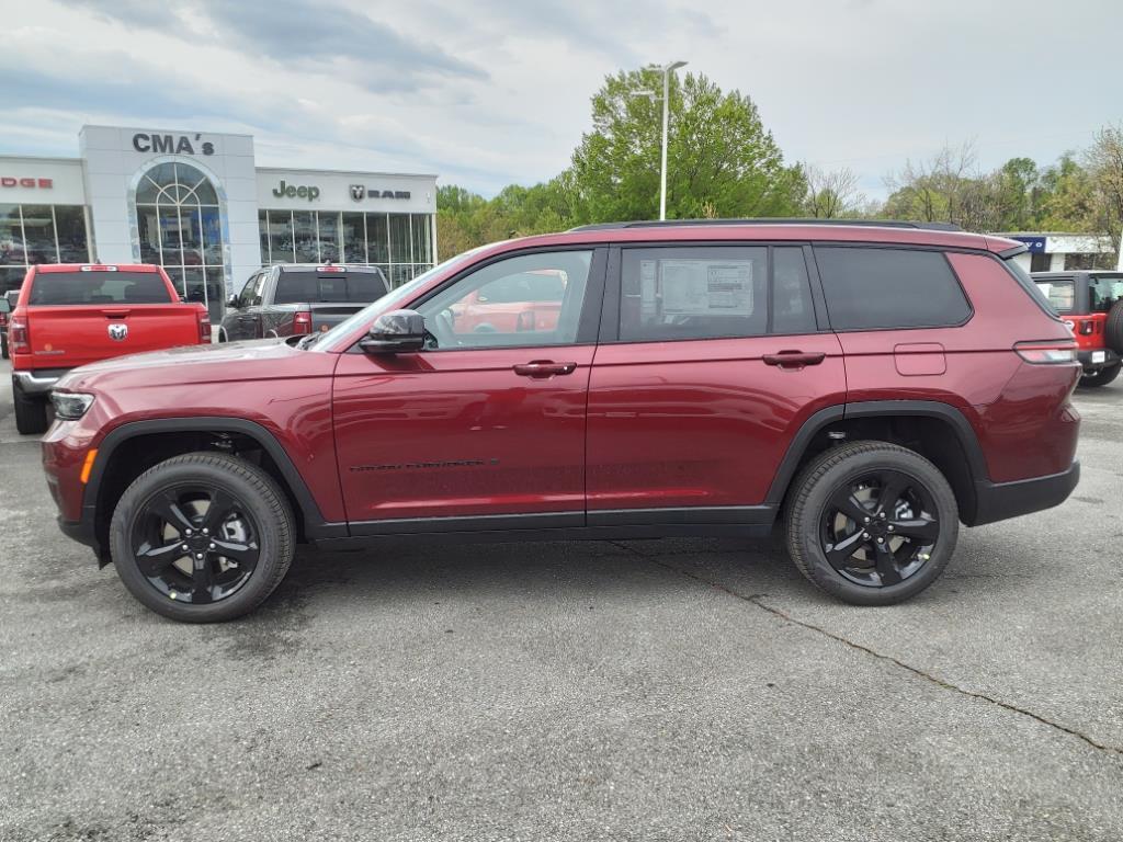 2025 Jeep Grand Cherokee Limited photo 6