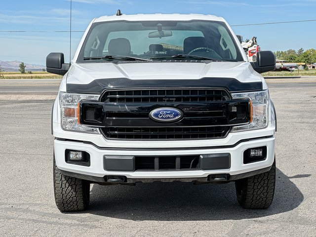 2020 Ford F-150 XLT photo 2