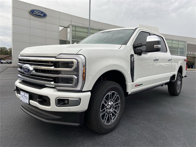 2026 Ford F-250 Super Duty Platinum's photo