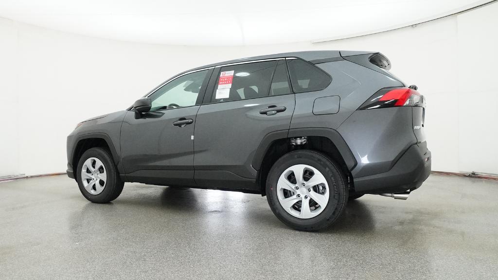 2025 Toyota RAV4 LE photo 12
