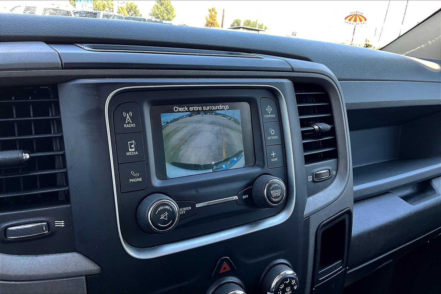2018 Ram 1500 Tradesman photo 21