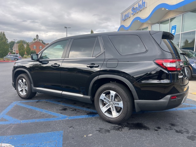 2024 Honda Pilot EX-L photo 9