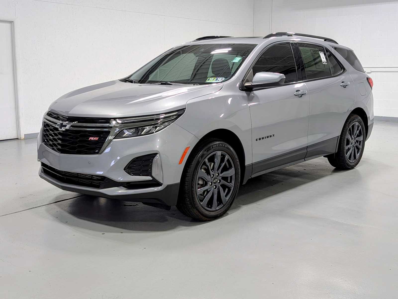 2023 Chevrolet Equinox RS's photo