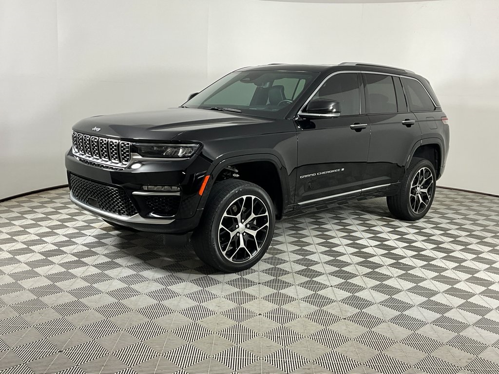 2022 Jeep Grand Cherokee Summit Reserve's photo