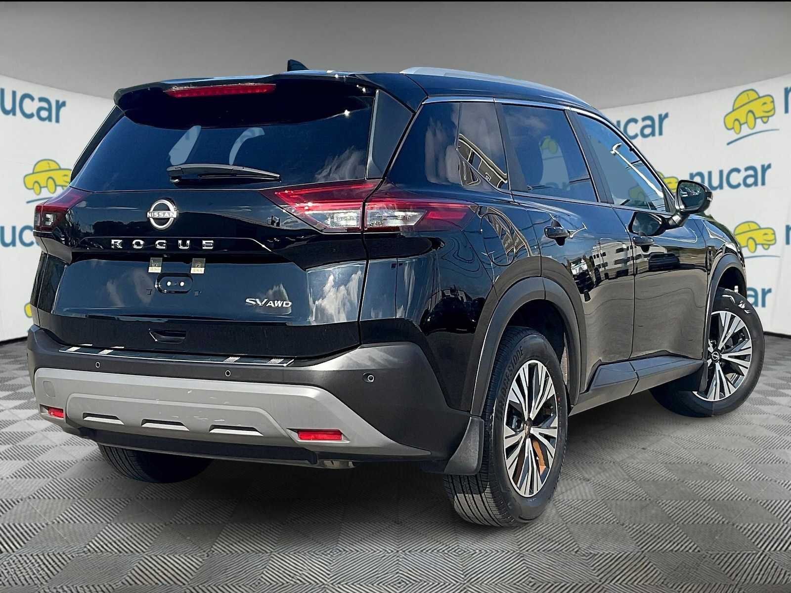 2022 Nissan Rogue SV photo 6