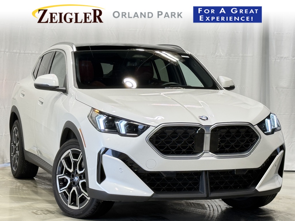 2025 BMW X2 28i's photo