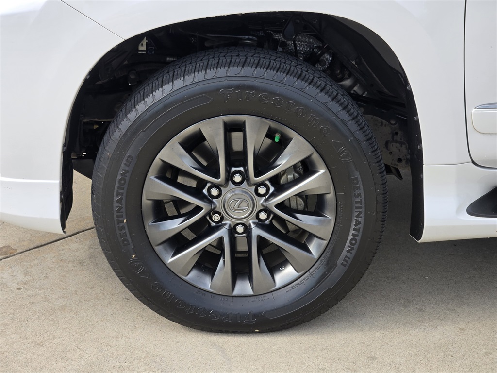 2017 Lexus GX 460 photo 12