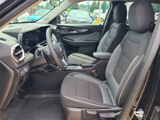 2026 Chevrolet Trailblazer LT photo 12